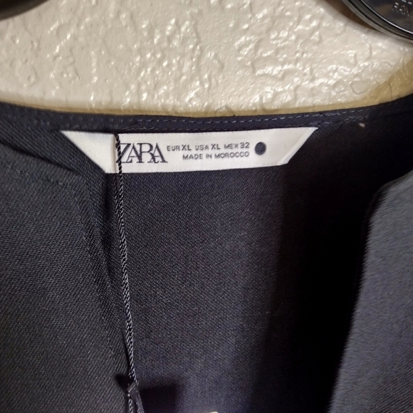 NWT ZARA Belted V Neck Cut Flowy Blouse Sz Xl - Picture 5 of 8